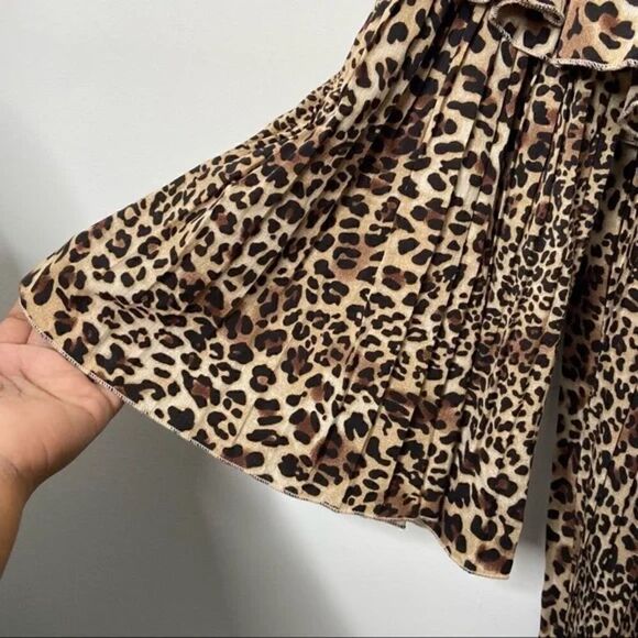 Missguided Pleated Smock Leopard Print Bell Sleeve Mini Dress Sz 6 Tall - Picture 5 of 7